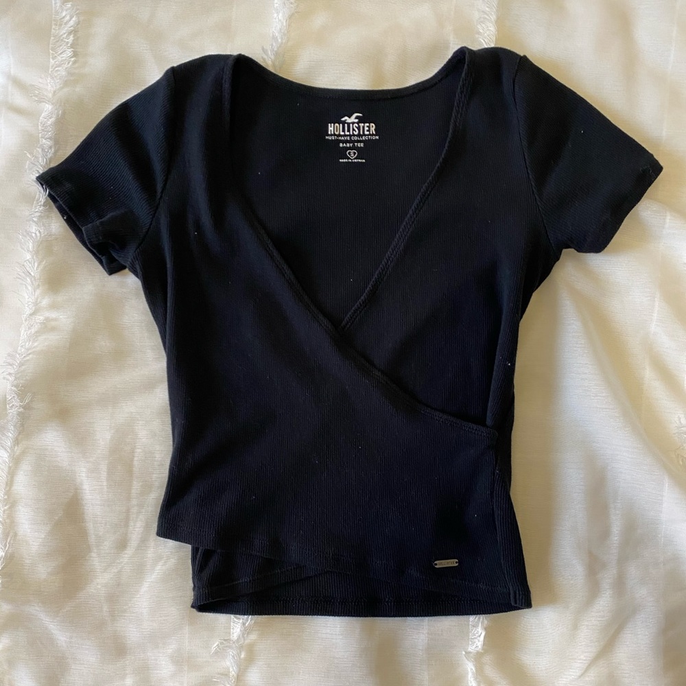 Hollister Cropped Wrap Top